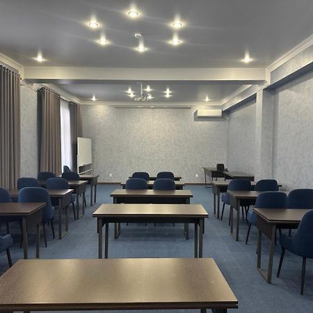 Grand Way Hotel Taraz Exterior foto