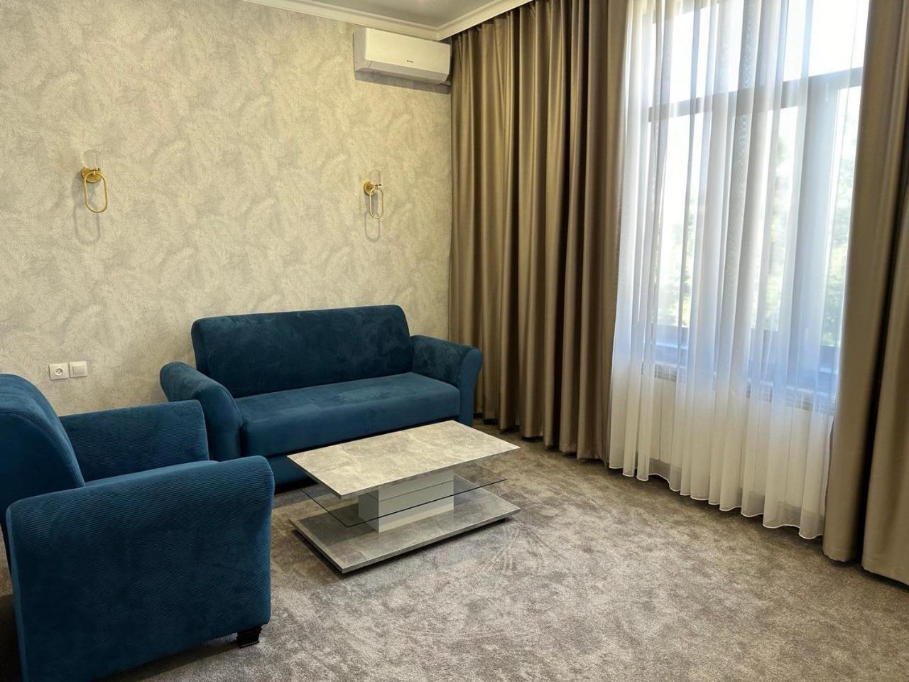Grand Way Hotel Taraz Exterior foto